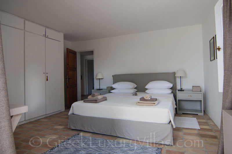 Luxurious Bedroom Villa Corfu