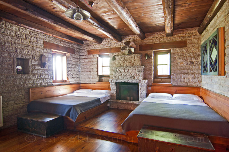 Bedroom for 4 people of Zagori mountain house