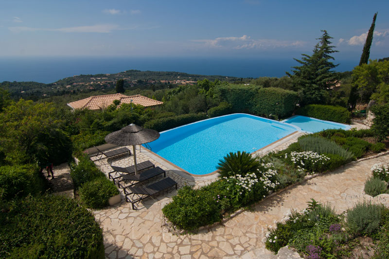 Private villa with baby pool and seaview in Lefkas