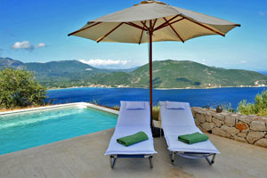 Eine luxuriöse Villa mit 3 beeindruckendem Meerblick und privatem Pool auf Lefkas