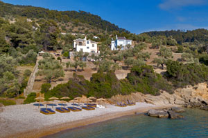 Luxusvilla mit Pool am Strand auf Alonissos