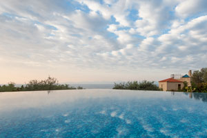 2-Bedroom Luxury Villa with Infinity Pool on Alonissos