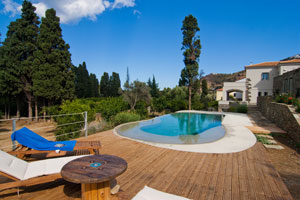 Luxuriöse Villa mit Pool auf Andros