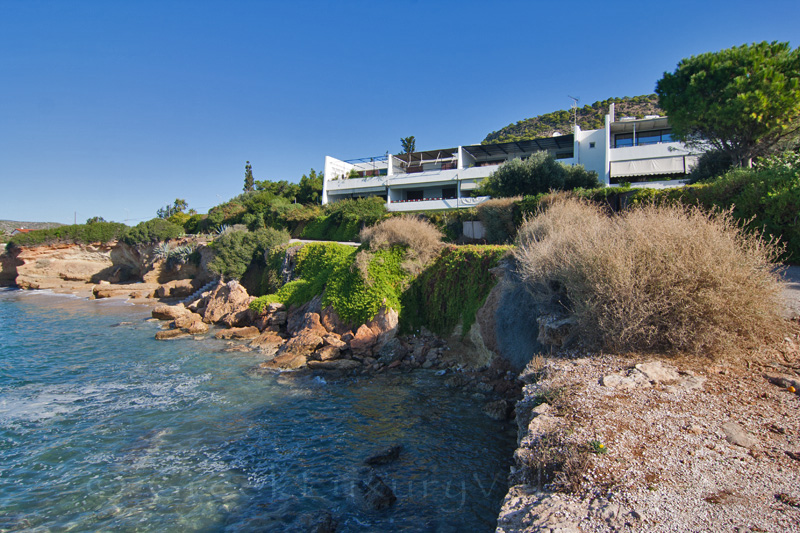 Bungalow am Strand in der Nähe von Athen, Griechenland