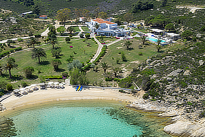 Large Villa on the Beach on Exclusive Island Estate