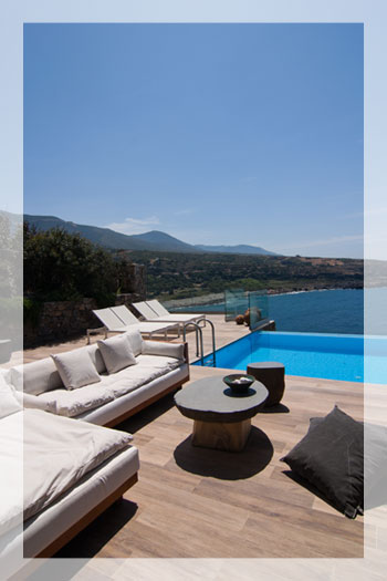 Moderne Villa mit direktem Meerblick auf Kreta