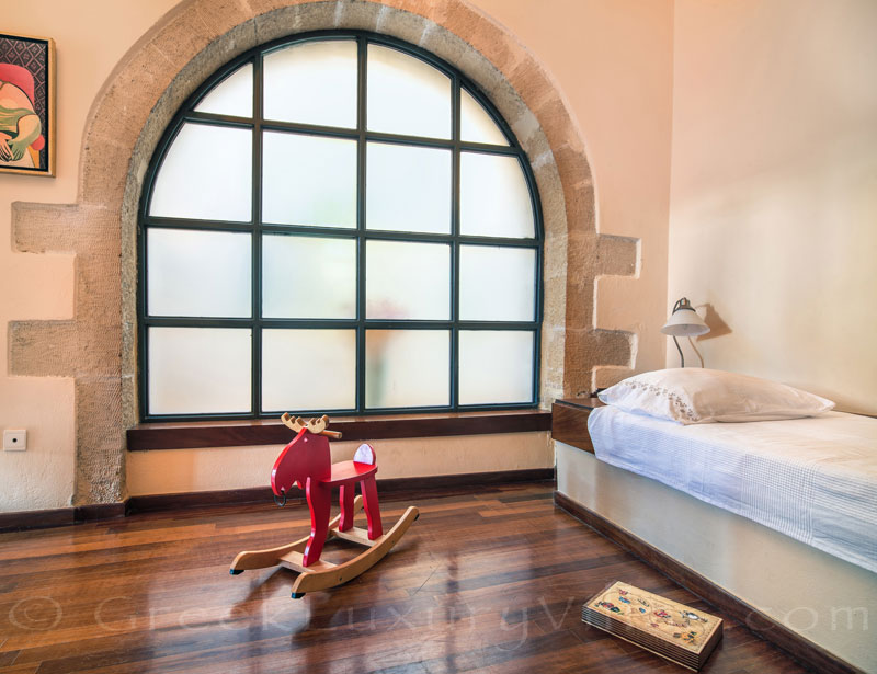 A single-room in the exclusive historic villa in a traditional village of Crete
