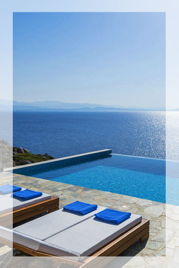 Moderne Luxusvilla direkt am Meer bei Chania