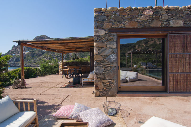 BEach house in Crete to relax