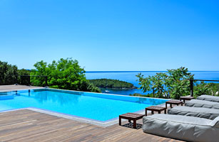 Luxury Villa with Heated Pool,Private Chef & Speedboat in Sivota