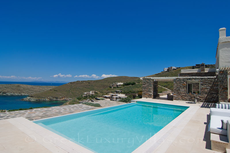luxury villa with pool in walking distance to the beach