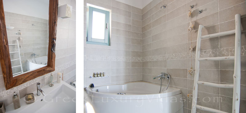 Bathroom of luxury villa with pool on Koufonisi
