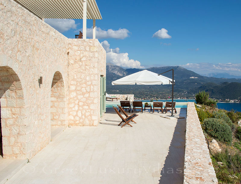 A luxury villa with a pool and stunning sea view in Lefkada