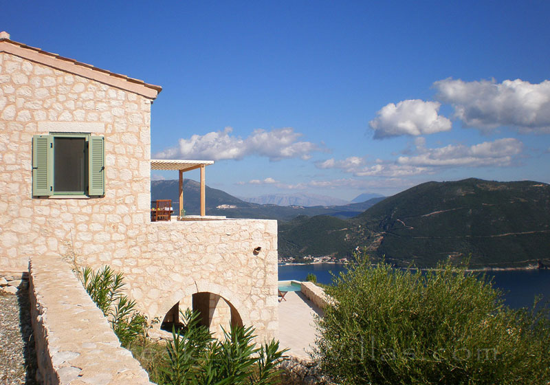 A luxury villa in Lefkas with a pool and amazing seaview over Vassiliki