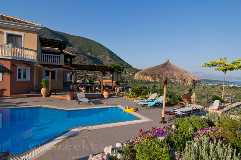 luxury villa in Lefkas Nidrii pool terrace sea view