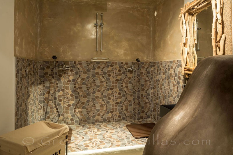 A luxurious bathroom of the luxury villa with a pool in Naxos