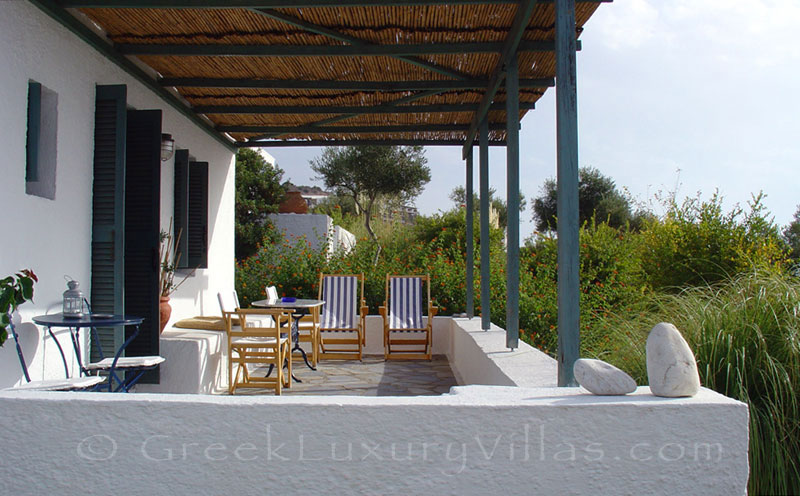Verandah with seaview at the beach bungalows of Peloponnese