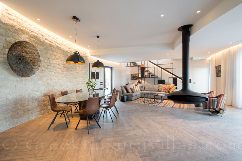 Modernes Interieur der Luxusvilla in Pylos, Costa Navarino