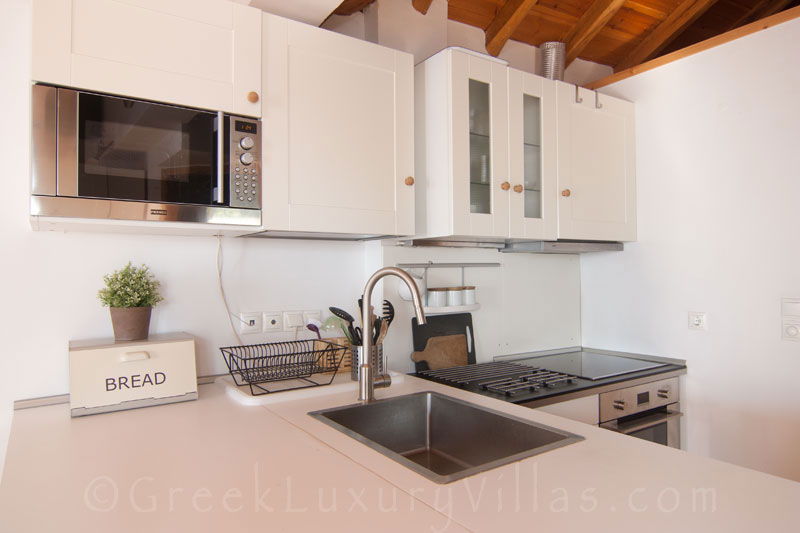 Kitchen of beachfront cottage in Skiathos