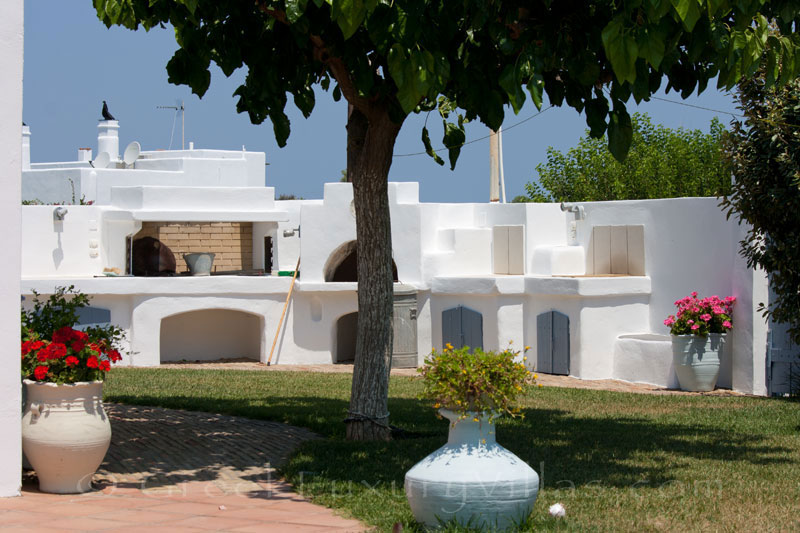 Bbq area of absolute beachfront villa in Skyros