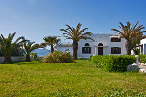 Traditional Villa 200 meters from the beach, Skyros
