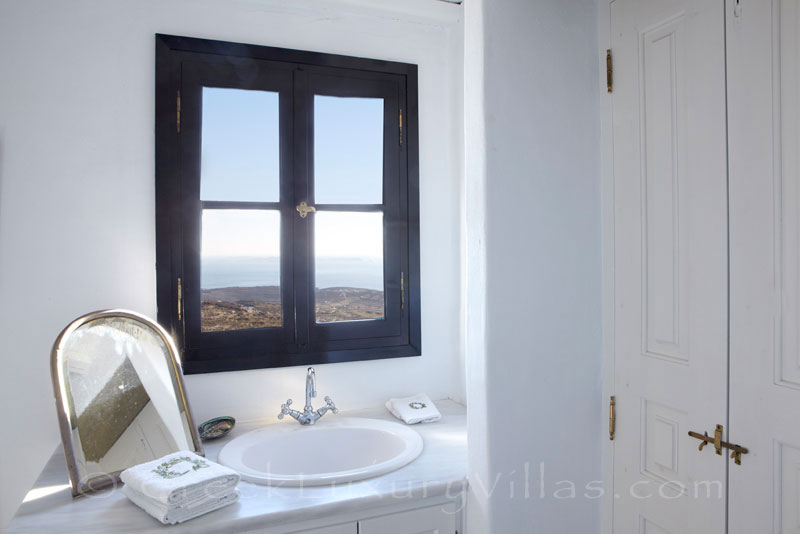 traditional house for two bedroom seaview over Tinos