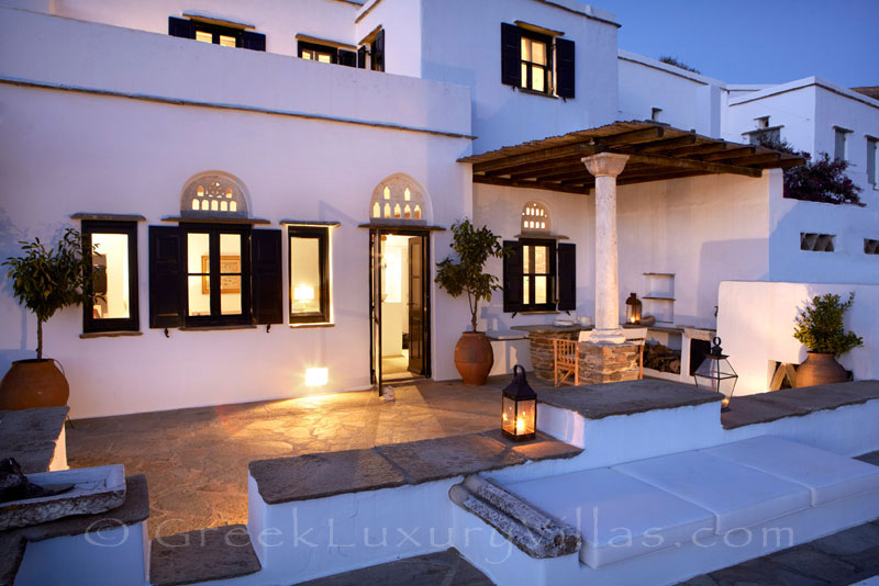 beautifully restored traditional house on Tinos