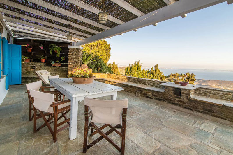traditional villa on Tinos with sea view terrace