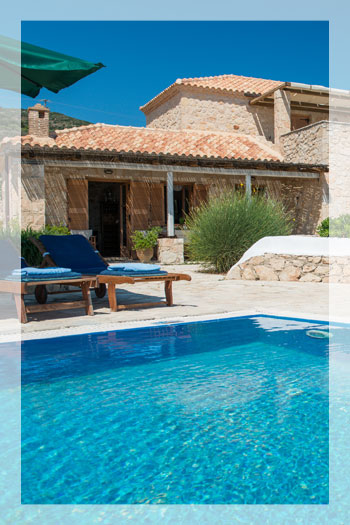 Luxuriöses Ferienhaus mit privatem Pool und fantastischem Meerblick